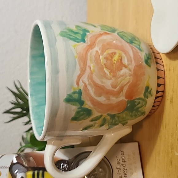 Time for tea Floral studio pottery mug, heart tea Pat with tea infuser - Picture 2 of 8